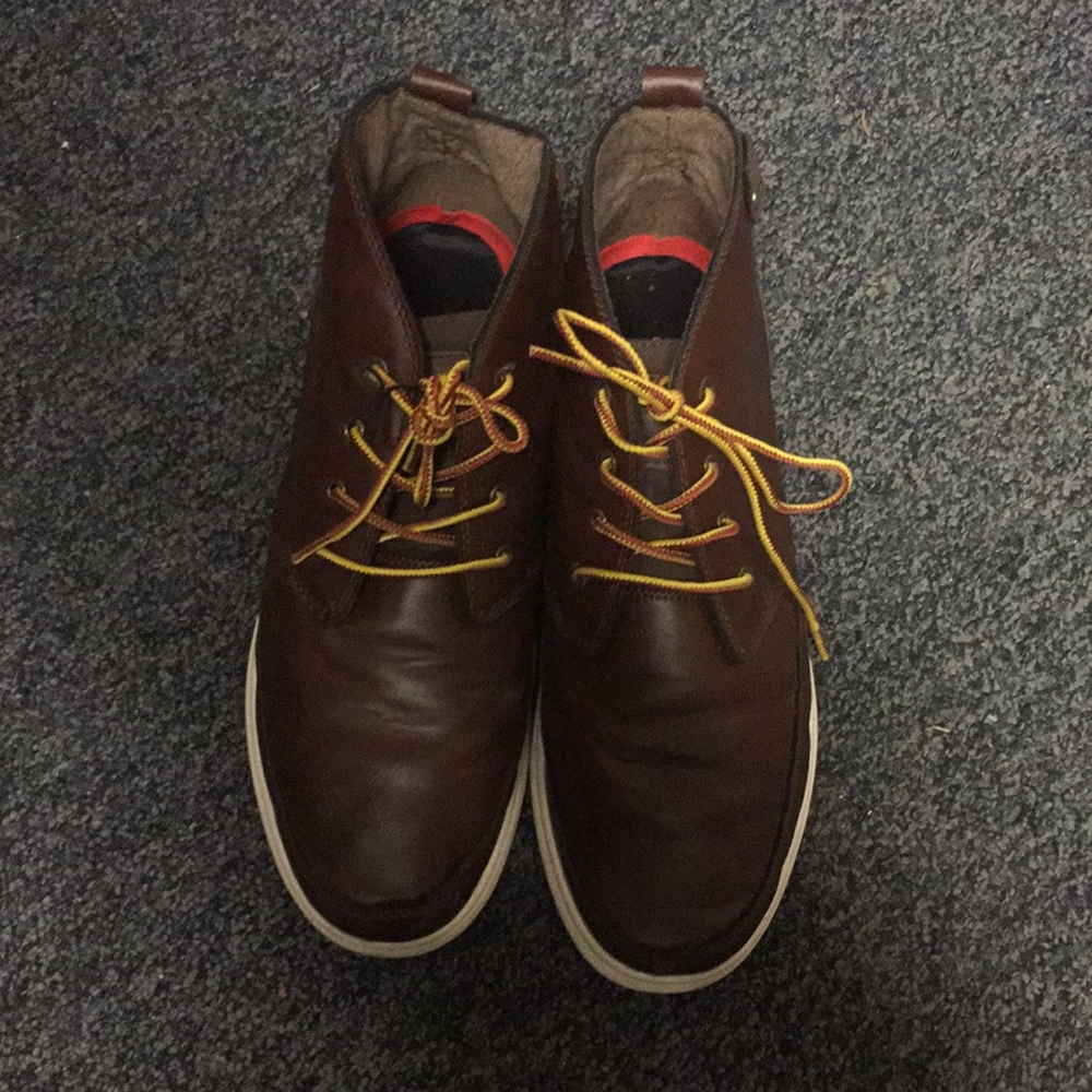 Levi’s Brown High Top Sneaker Size 12